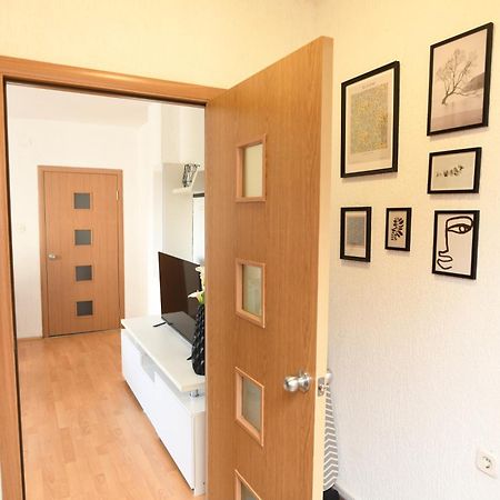 Cinema Vardar Apartment Skopje Esterno foto