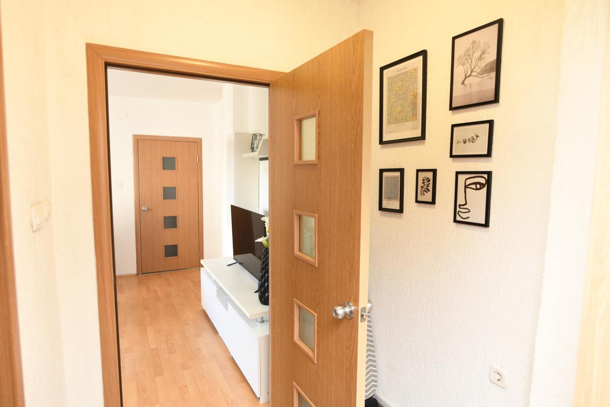 Cinema Vardar Apartment Skopje Esterno foto