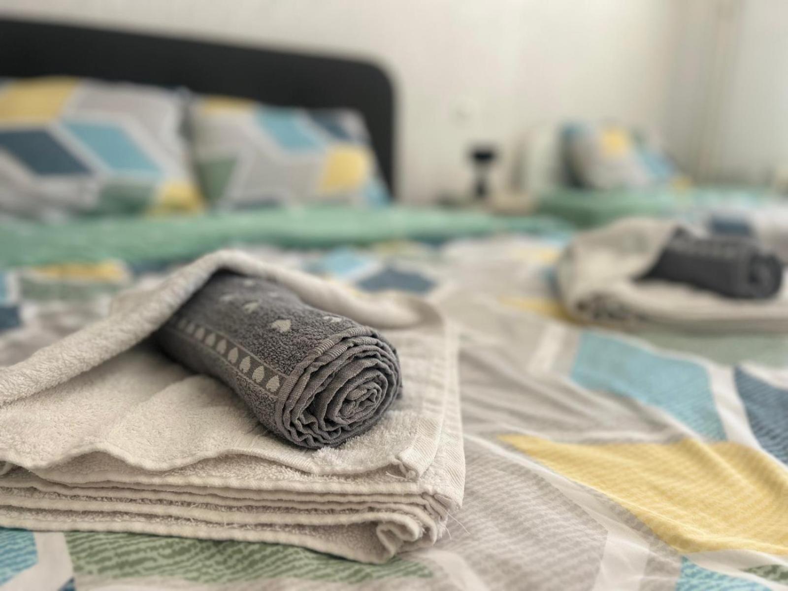 Cinema Vardar Apartment Skopje Esterno foto